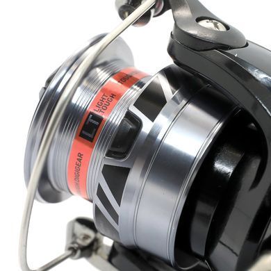 Котушка Daiwa 20 RX LT 3000-C
