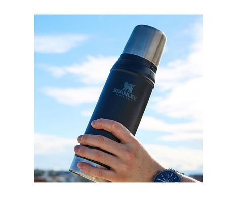 Термос Stanley Legendary Classic Matte 0.75л чорний